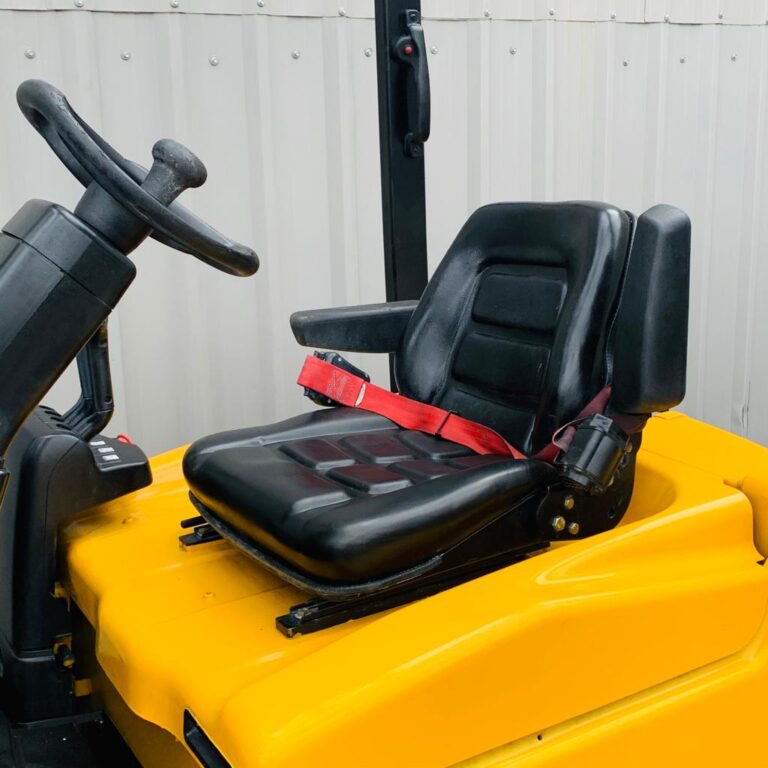 YALE ERP13VC USED 3 WHEEL ELECTRIC FORKLIFT (#2964)