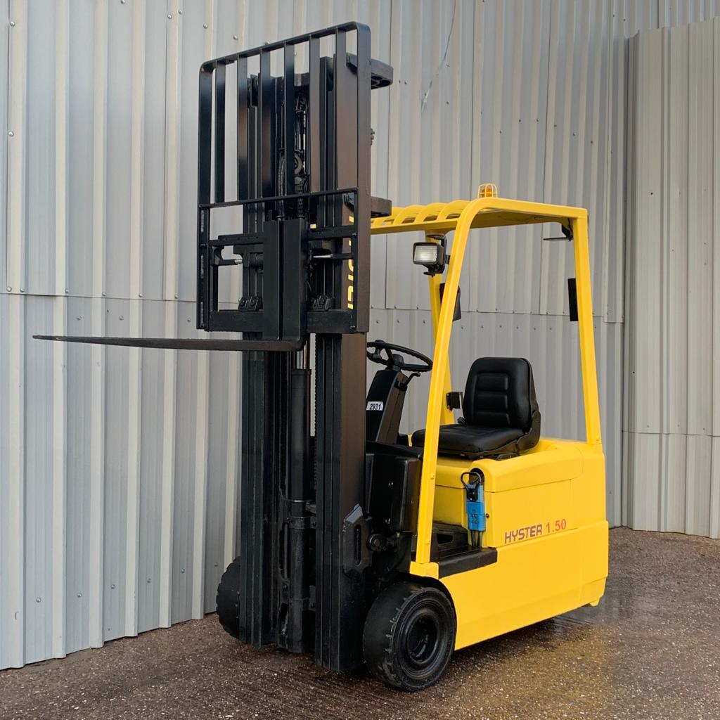 HYSTER J1.60XMT USED 3 WHEEL ELECTRIC FORKLIFT (#2931)