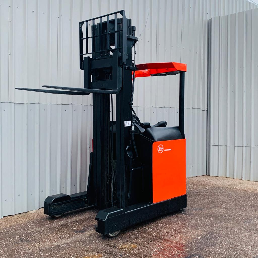 TOYOTA RRB2 USED REACH FORKLIFT TRUCK (#3043)