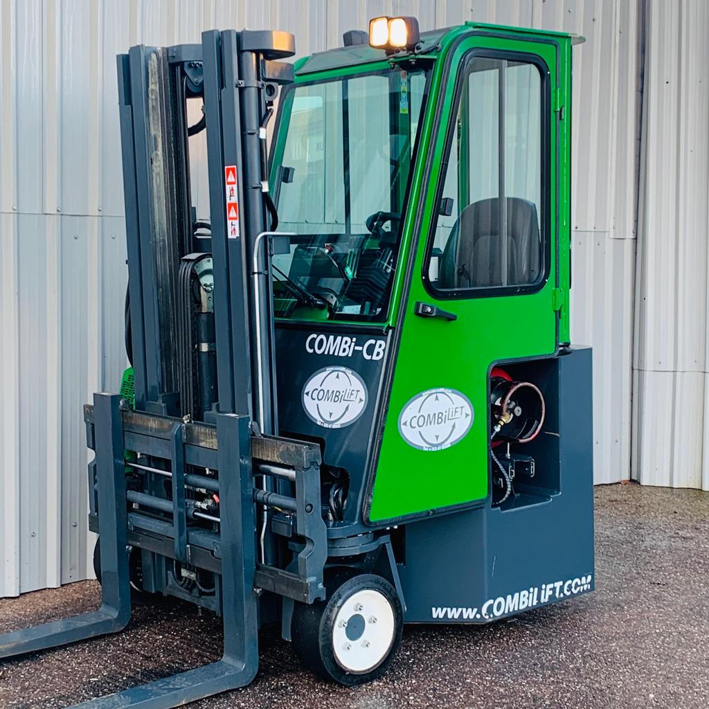 COMBILIFT C3000cb USED GAS FORKLIFT EX DEMO (#3147)