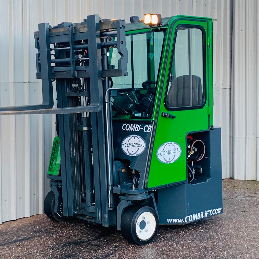 COMBILIFT C3000cb USED GAS FORKLIFT EX DEMO (#3147)