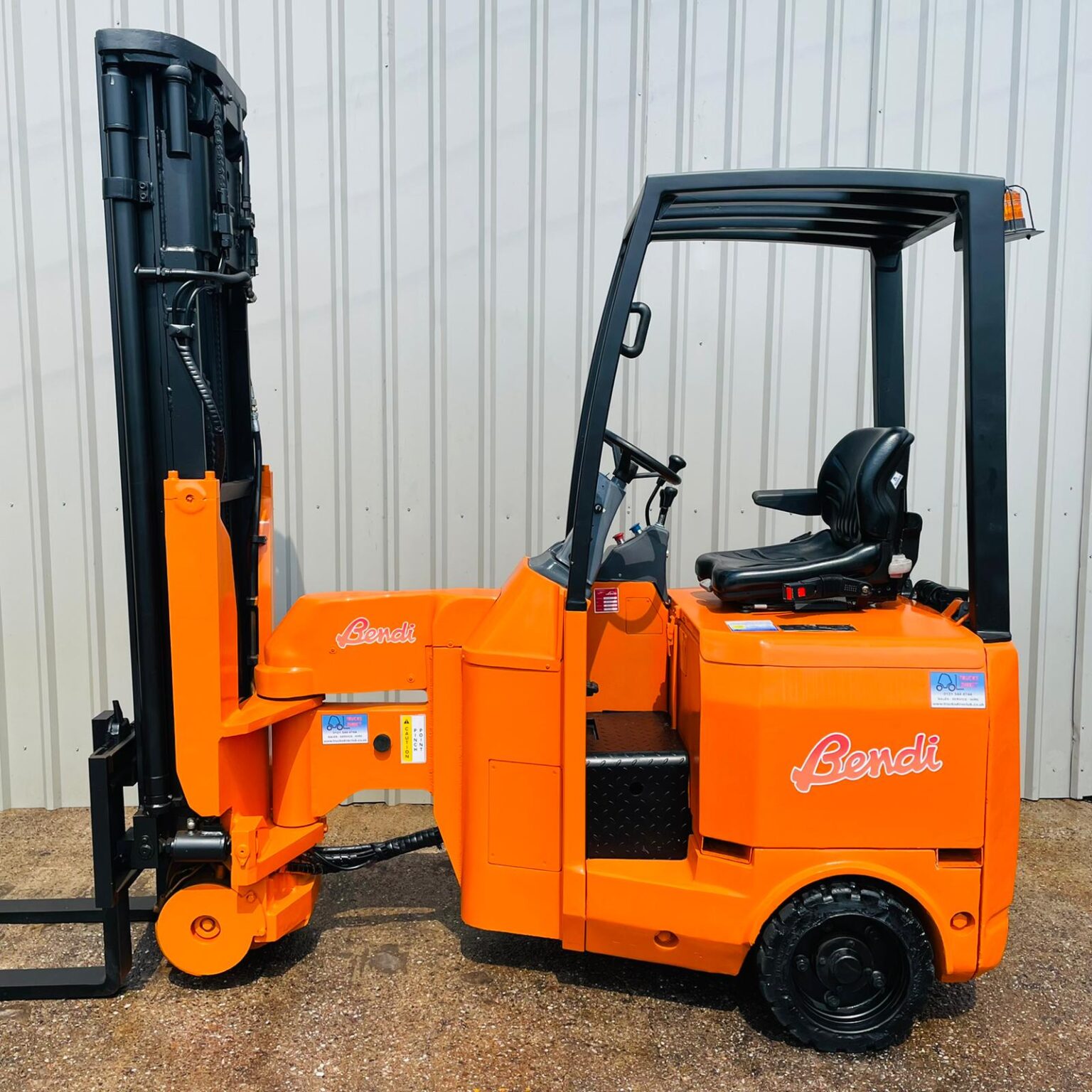 BENDI B313-50ss USED ARTICULATED FORKLIFT (#3575)