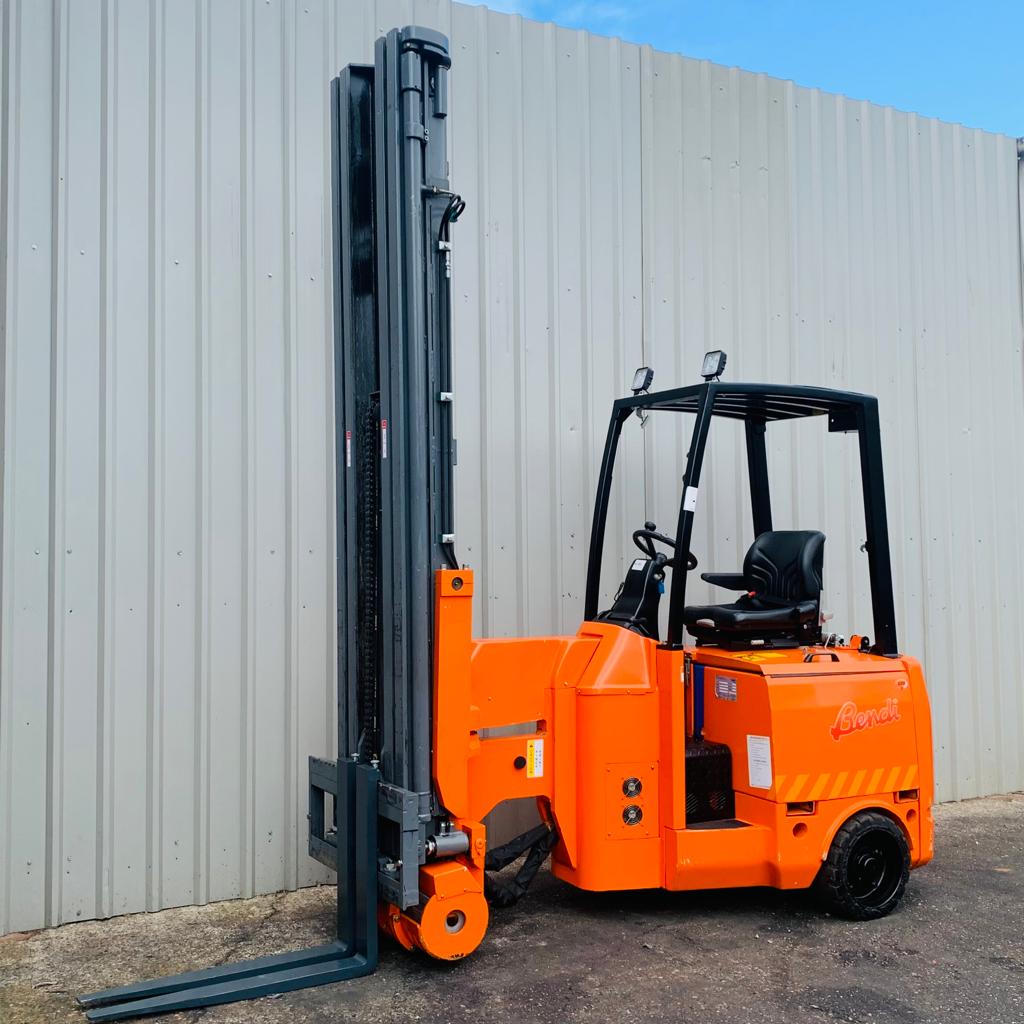 BENDI B318 USED ARTICULATED FORKLIFT - 7200mm Lift (#4386)