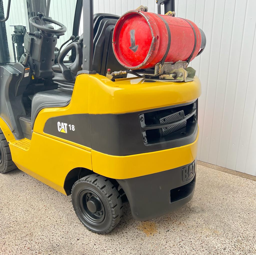 CAT GP18N USED GAS FORKLIFT (#4354)