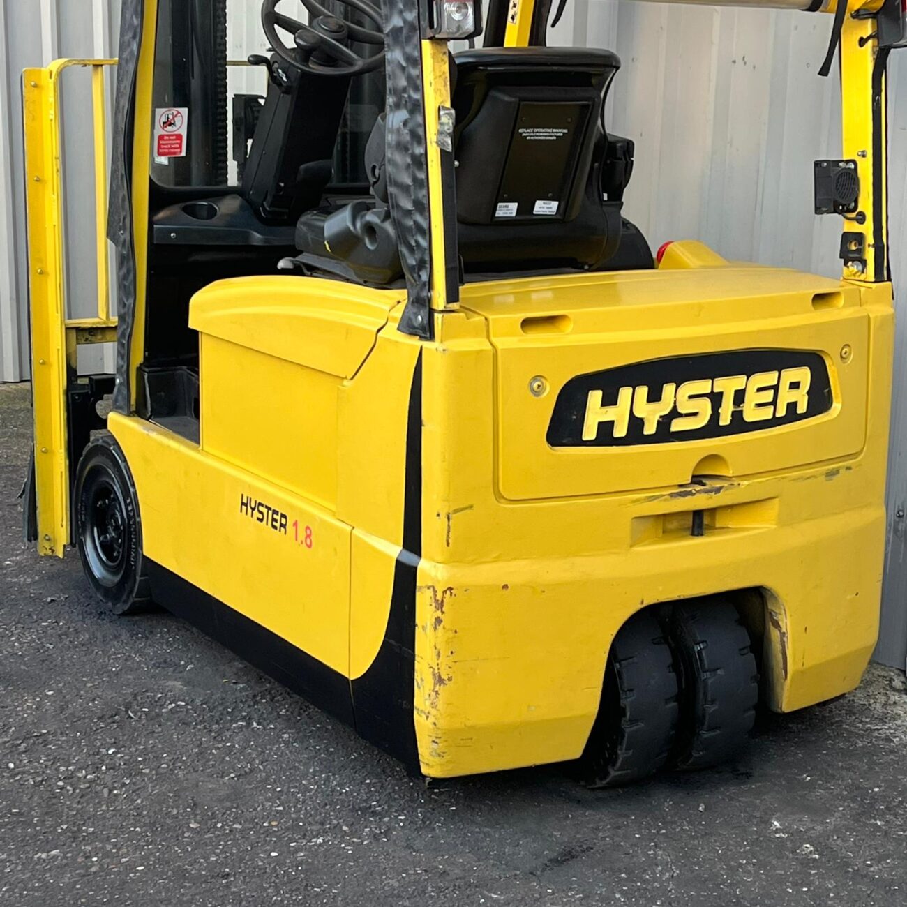 HYSTER J1.80XMT USED 3 WHEEL ELECTRIC FORKLIFT (#4496)