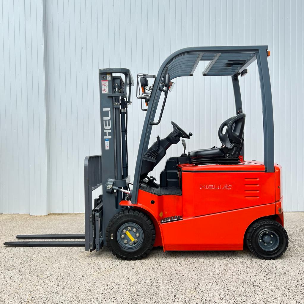 HELI FB15 USED 4 WHEEL ELECTRIC FORKLIFT (#5065) - 3000MM LIFT